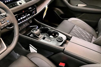 2026 Nissan Rogue Platinum AWD - Premium Package