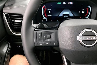 2026 Nissan Rogue Platinum AWD - Premium Package