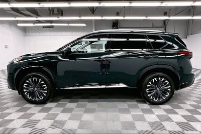 2026 Nissan Rogue Platinum AWD - Premium Package