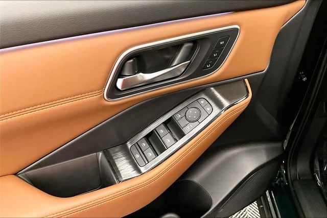 2026 Nissan Rogue Platinum AWD - Premium Package
