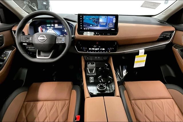 2026 Nissan Rogue Platinum AWD - Premium Package