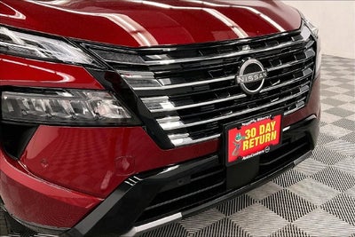 2026 Nissan Rogue Platinum AWD - Premium Package