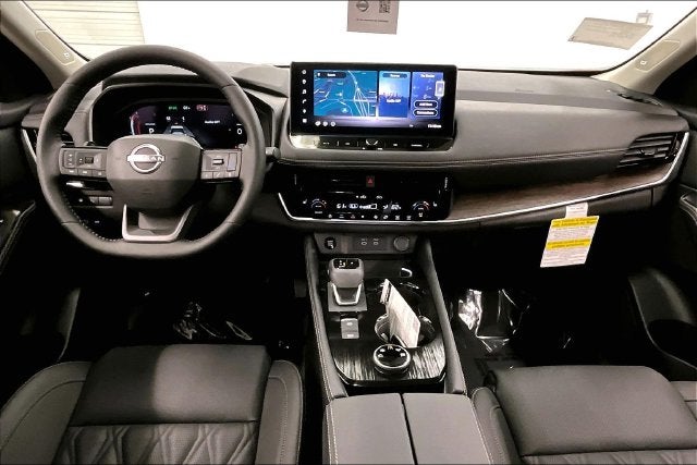 2026 Nissan Rogue Platinum AWD - Premium Package