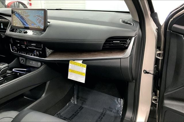 2026 Nissan Rogue Platinum AWD - Premium Package