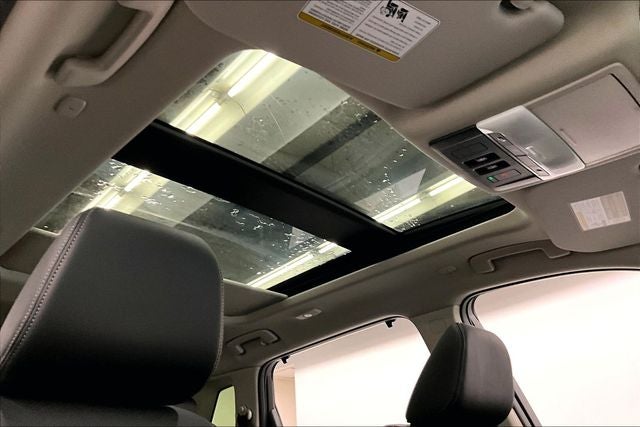 2026 Nissan Rogue Platinum AWD - Premium Package