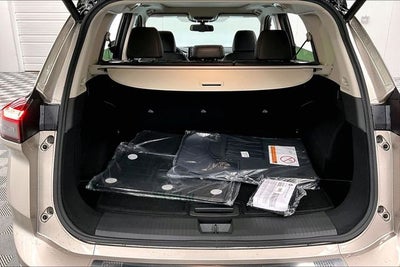 2026 Nissan Rogue Platinum AWD - Premium Package