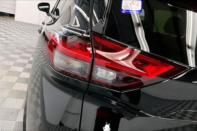 2026 Nissan Rogue Platinum AWD - Premium Package