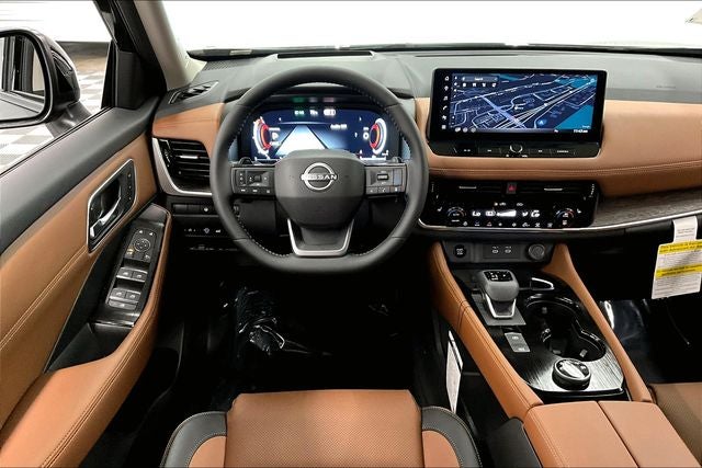 2026 Nissan Rogue Platinum AWD - Premium Package