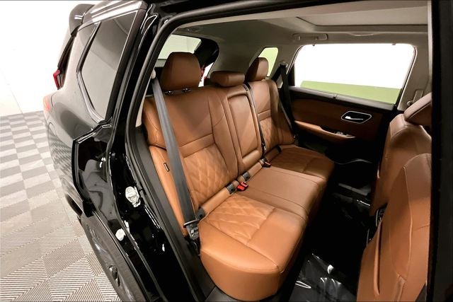 2026 Nissan Rogue Platinum AWD - Premium Package