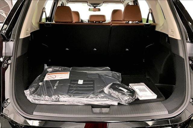 2026 Nissan Rogue Platinum AWD - Premium Package