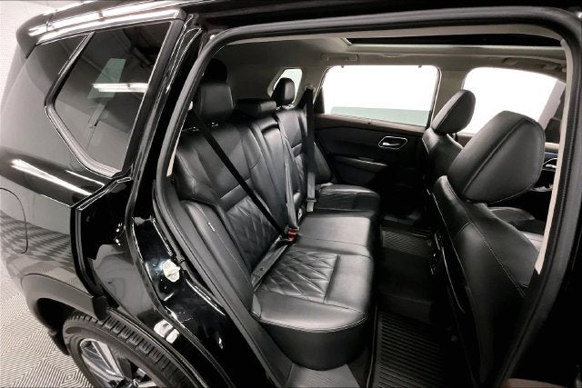 2023 Nissan Rogue Platinum AWD-Pano Roof-Adaptive Cruise-Htd Leather