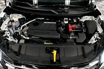 2025 Nissan Rogue Platinum AWD - Premium and Tech Packages