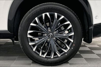 2025 Nissan Rogue Platinum AWD - Premium and Tech Packages