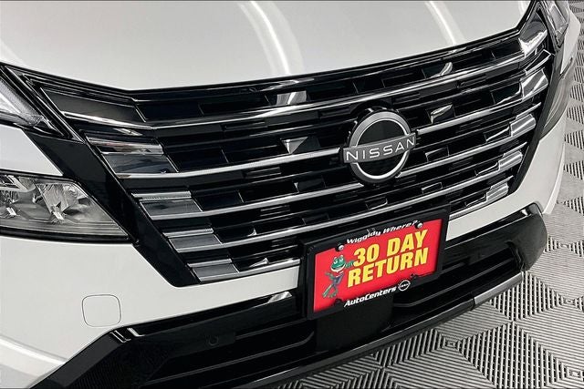 2025 Nissan Rogue Platinum AWD - Premium and Tech Packages