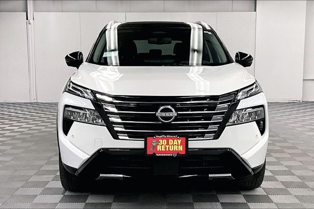 2025 Nissan Rogue Platinum AWD - Premium and Tech Packages