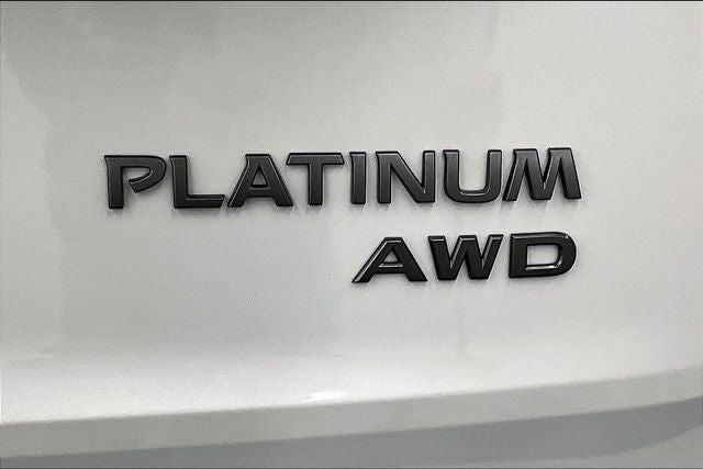 2025 Nissan Rogue Platinum AWD - Premium and Tech Packages