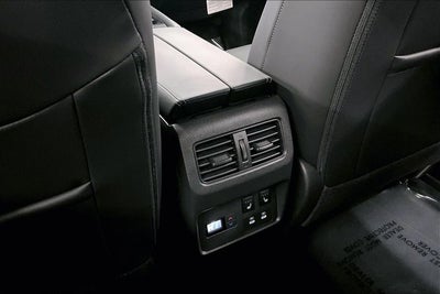 2025 Nissan Rogue Platinum AWD - Premium and Tech Packages