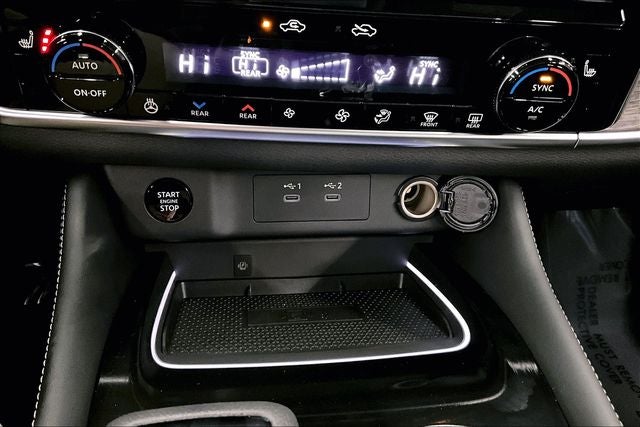 2025 Nissan Rogue Platinum AWD - Premium and Tech Packages