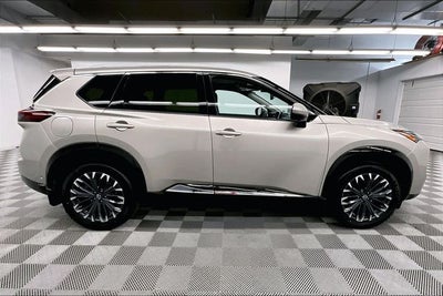 2024 Nissan Rogue Platinum