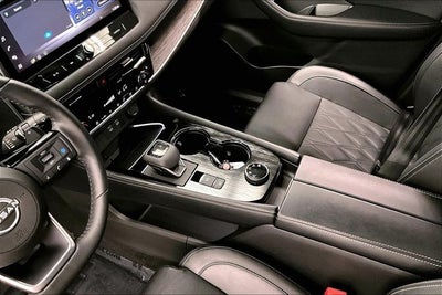 2024 Nissan Rogue Platinum
