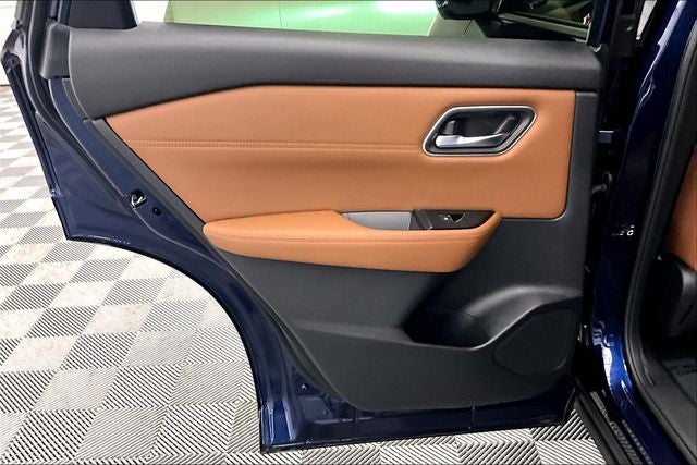 2025 Nissan Rogue Platinum AWD