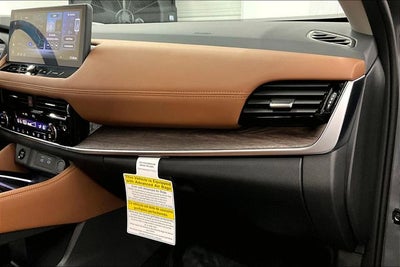 2026 Nissan Rogue Platinum AWD - Premium Package