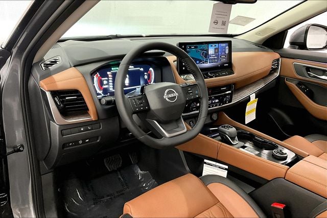 2026 Nissan Rogue Platinum AWD - Premium Package