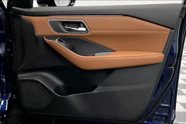 2026 Nissan Rogue Platinum AWD - Premium Package