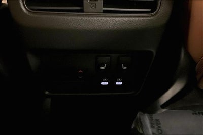 2026 Nissan Rogue Platinum AWD - Premium Package