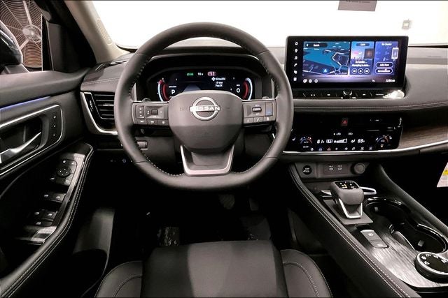 2026 Nissan Rogue Platinum AWD - Premium Package