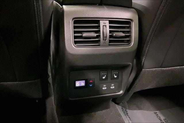 2026 Nissan Rogue Platinum AWD - Premium Package