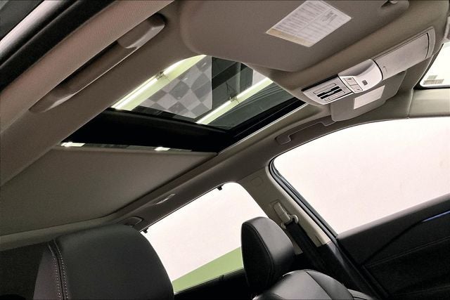 2026 Nissan Rogue Platinum AWD - Premium Package