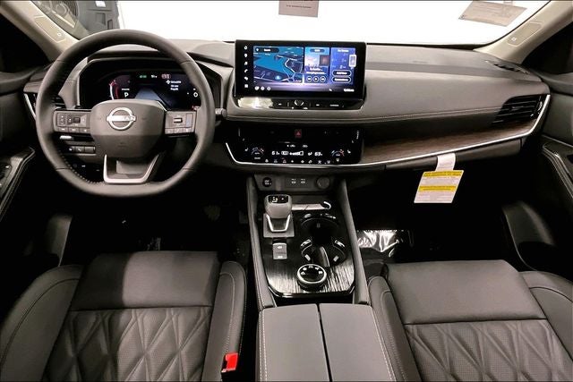 2026 Nissan Rogue Platinum AWD - Premium Package