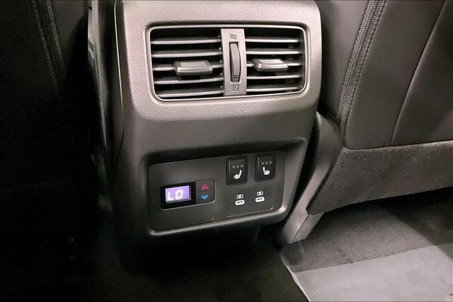 2026 Nissan Rogue Platinum AWD - Premium Package