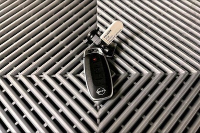 2026 Nissan Rogue Platinum AWD - Premium Package