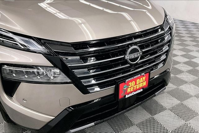 2026 Nissan Rogue Platinum AWD - Premium Package