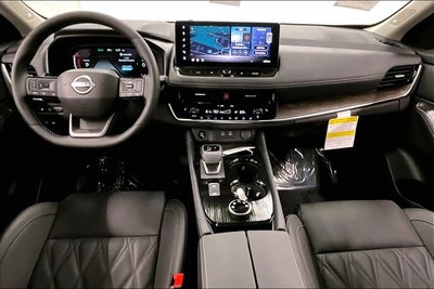 2026 Nissan Rogue Platinum AWD - Premium Package