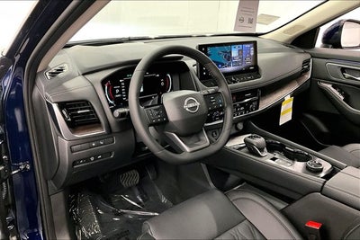 2026 Nissan Rogue Platinum AWD - Premium Package