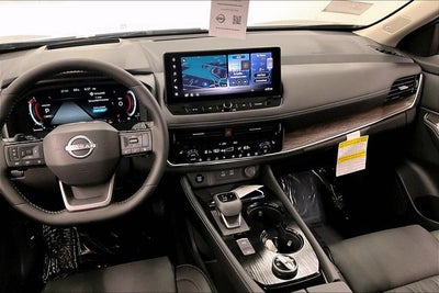 2026 Nissan Rogue Platinum AWD - Premium Package