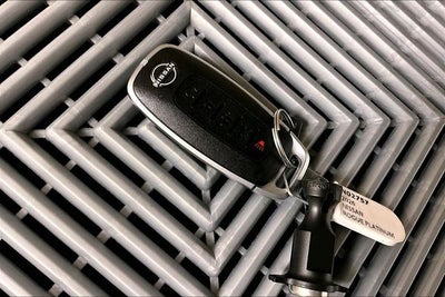 2026 Nissan Rogue Platinum AWD - Premium Package