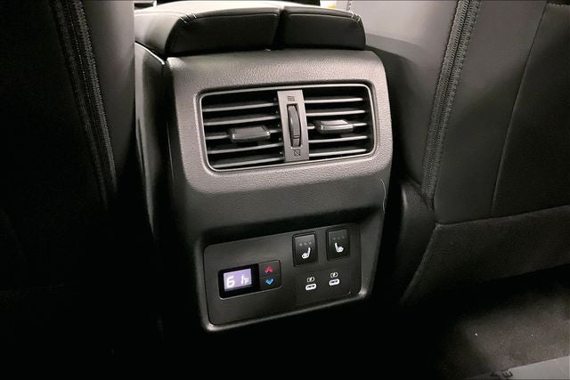 2026 Nissan Rogue Platinum AWD - Premium Package