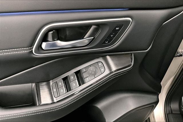 2026 Nissan Rogue Platinum AWD - Premium Package