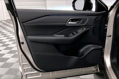 2026 Nissan Rogue Platinum AWD - Premium Package