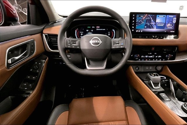 2026 Nissan Rogue Platinum AWD - Premium Package
