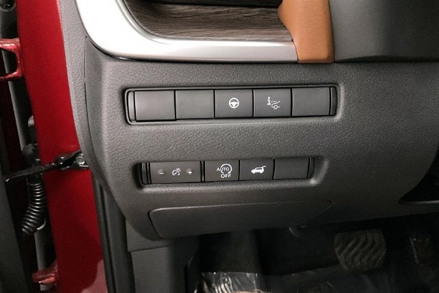 2026 Nissan Rogue Platinum AWD - Premium Package