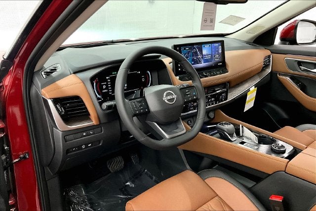 2026 Nissan Rogue Platinum AWD - Premium Package