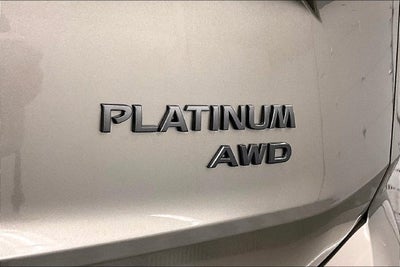 2026 Nissan Rogue Platinum AWD - Premium Package