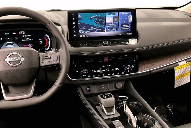 2026 Nissan Rogue Platinum AWD - Premium Package