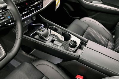 2026 Nissan Rogue Platinum AWD - Premium Package