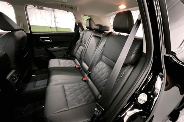 2026 Nissan Rogue Platinum AWD - Premium Package